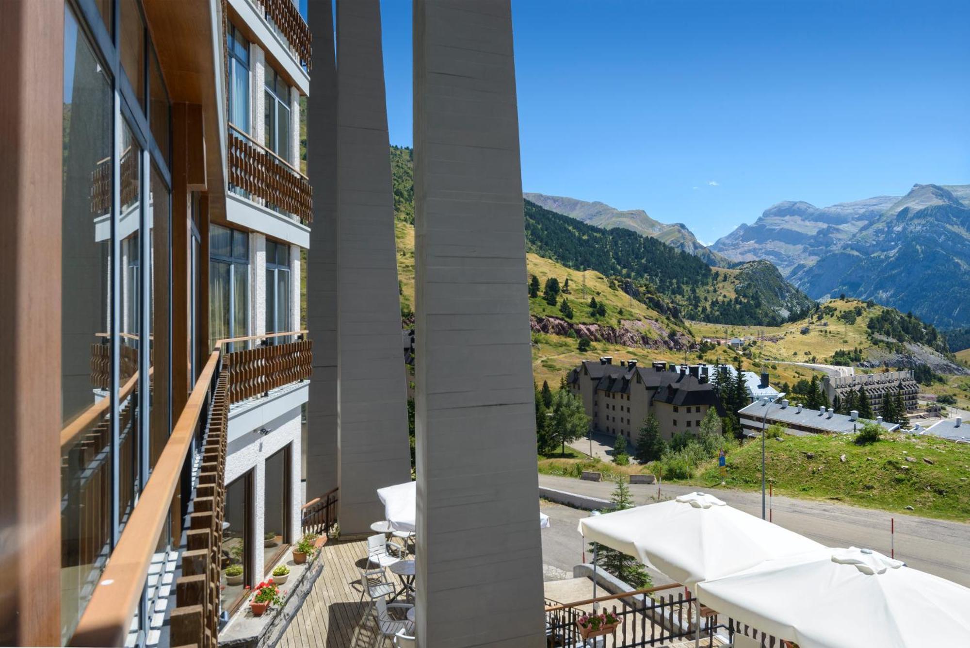 Hotel Edelweiss Candanchú Exterior foto